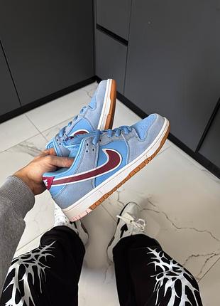 Nike sb dunk philadelphia phillies