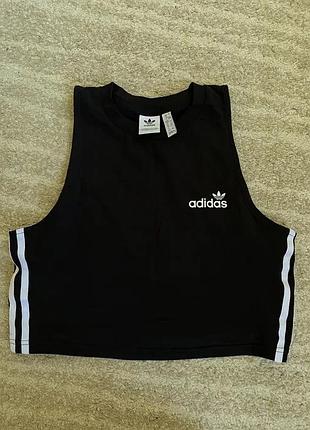 Топ adidas