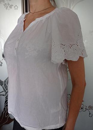 Блуза жіноча біла р.16