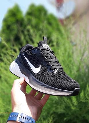 Nike zoom winflo черные на белой
