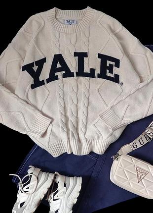 Светр від yale 4