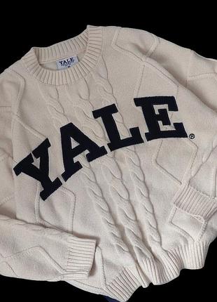Светр від yale 6