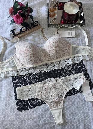 Шикарний комплект hunkemoller
