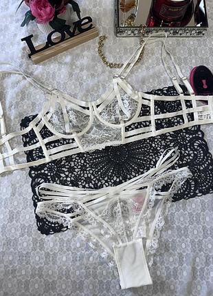 Неймовірно красивий комплект hunkemoller private collection