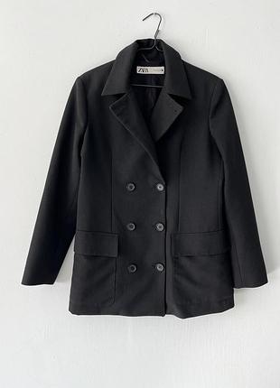Стильный удлиненный пиджак zara