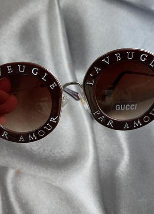 Оригінальні сонцезахисні окуляри від gucci