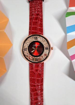 Женские наручные часы с кристаллами, красные1 фото