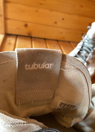 Adidas tubular 4