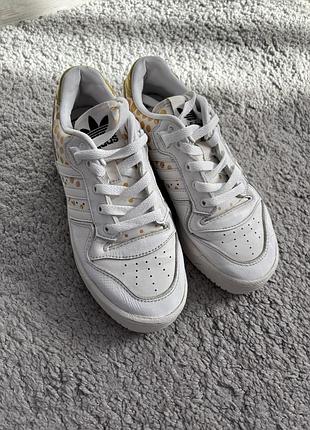 Кеди adidas