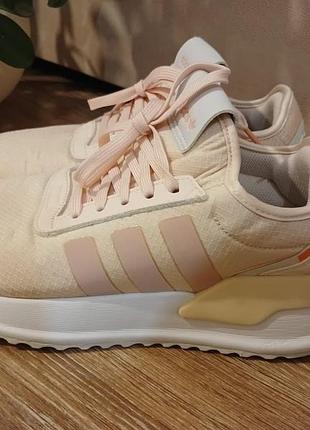 Кросівки adidas u_path x w