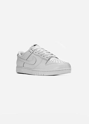 Кроссовки nike dunk low "triple white" 3