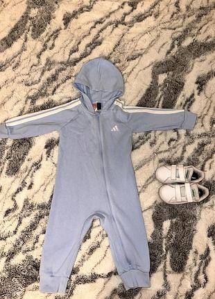 Спортивні костюми adidas