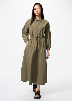 Нейлонова сукня рукав 3/4 uniqlo