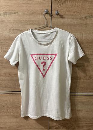Жіноча футболка guess