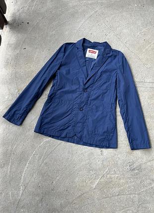 Легка куртка levi’s