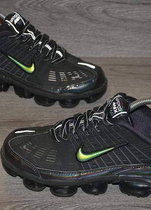 Розмір 40 довжина устілки 25 см. стан на фото. фірма nike air vapormax 360. ціна 1500 грн