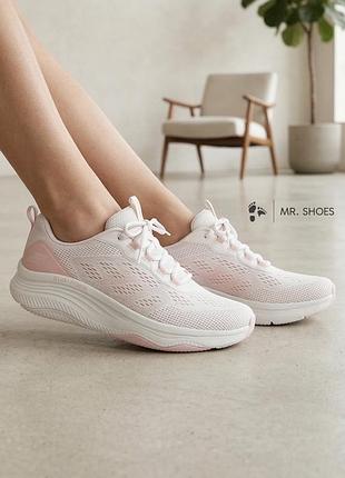 Жіночі кросівки skechers relaxed fit: d’lux fitness