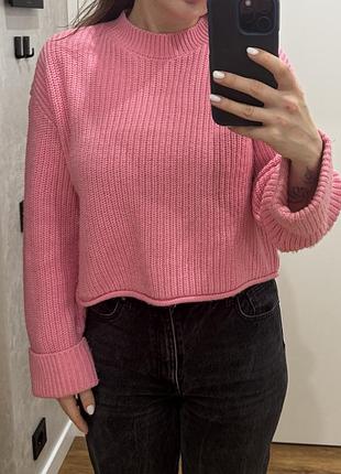 Рожевий укорочений светр vero moda 💕 обʼємна вʼязка, трендова посадка m