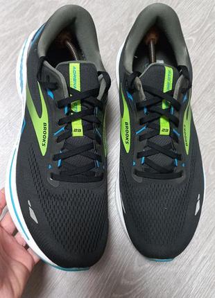 Чоловічі кросівки brooks