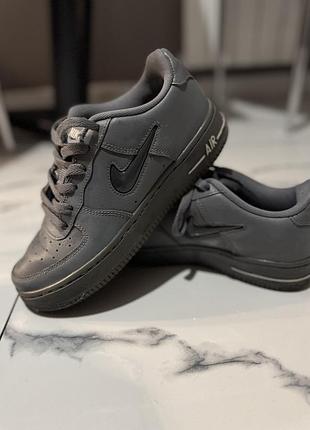 Кросівки nike force