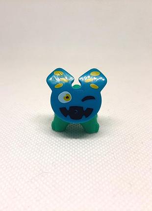 Іграшка kinder surprise sprayers 2019 dv075a розпилювачі обприскувачі синій 3