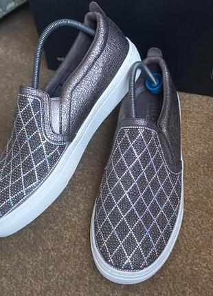 Сліпони skechers р.41(40) оригінал