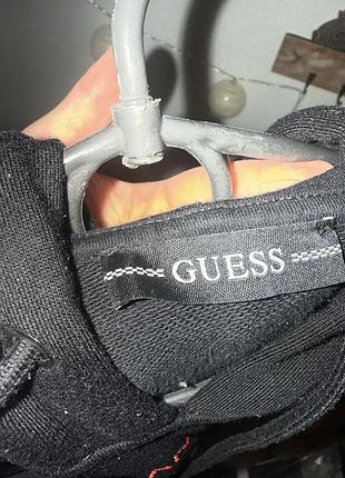 Худі від бренду guess 3