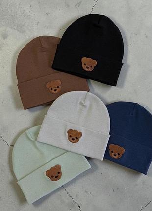Шапка з ведмедиком