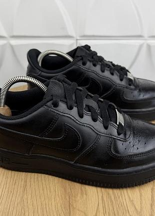 Оригінальні шкіряні кросівки nike air force 1