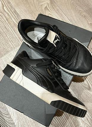Жіночі кросівки puma 36p.
