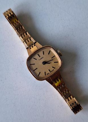 Timex. механические часы. винтажные, женские, рабочие.