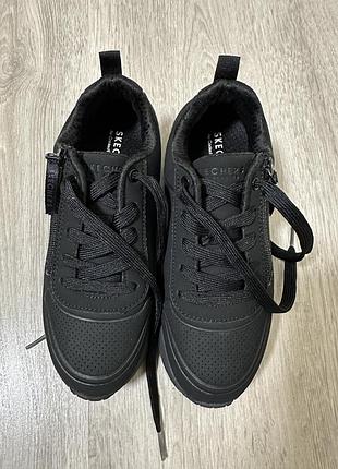 Кросівки skechers