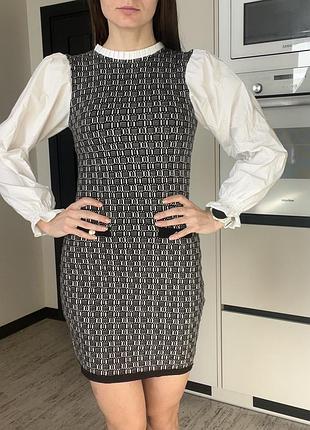 Сукня класична