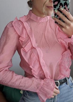 Яскрава блуза від h&m 3