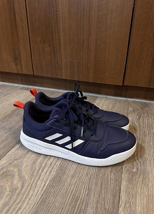 Кросівки adidas