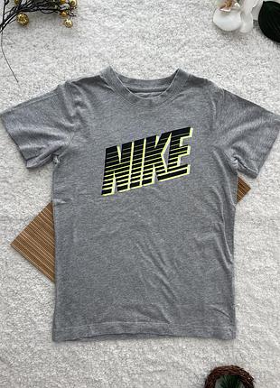 Дитяча футболка nike