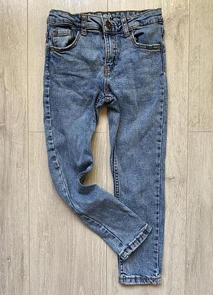 Джинси на а хлопців 5-6 років блакитні denim co
