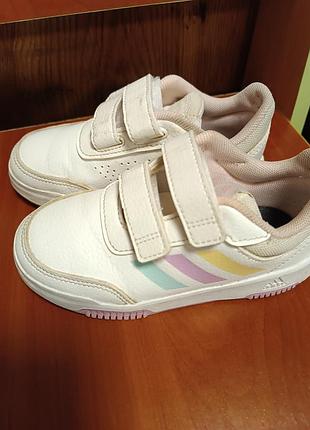 Кроссовки для девочки adidas, белые, оригинал.