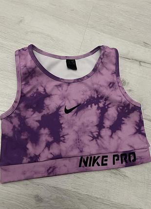 Топ nike pro