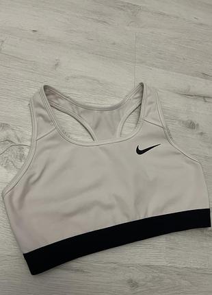 Топ nike ( білий)