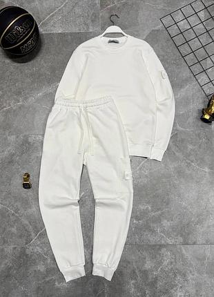 Спортивный костюм stone island