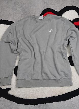 Мужской свитшот nike sportswear club fleece серого цвета.