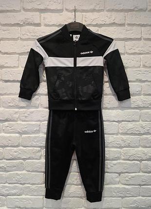 Костюм adidas на 18-24мисе, 92см