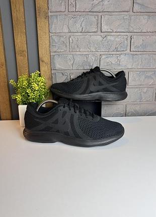 Кросівки nike розмір 44 / 28 см