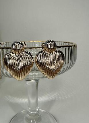 Сережки з медичного золота