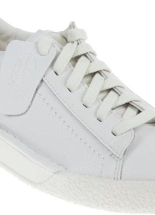 Р. 35.5 clarks кожаные кроссовки оригинал