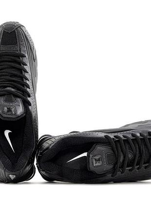 N*ke shox r4 black 2