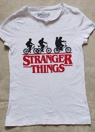 Футболка stranger things