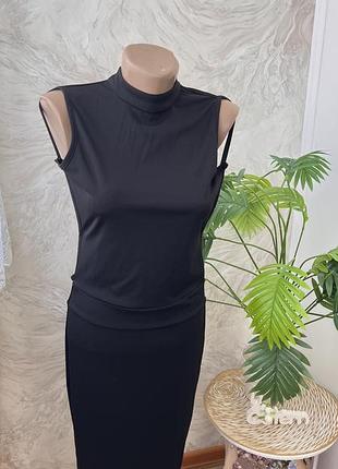 Сукня відкрита спинка
