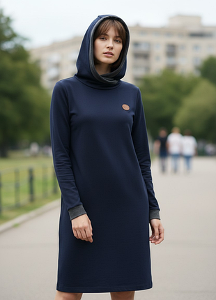 Замечательное платье спорт шик.